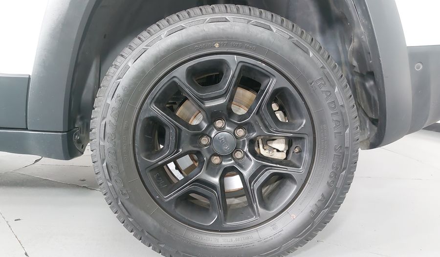 Jeep Cherokee 3.2 TRAILHAWK AUTO 4WD Suv 2019