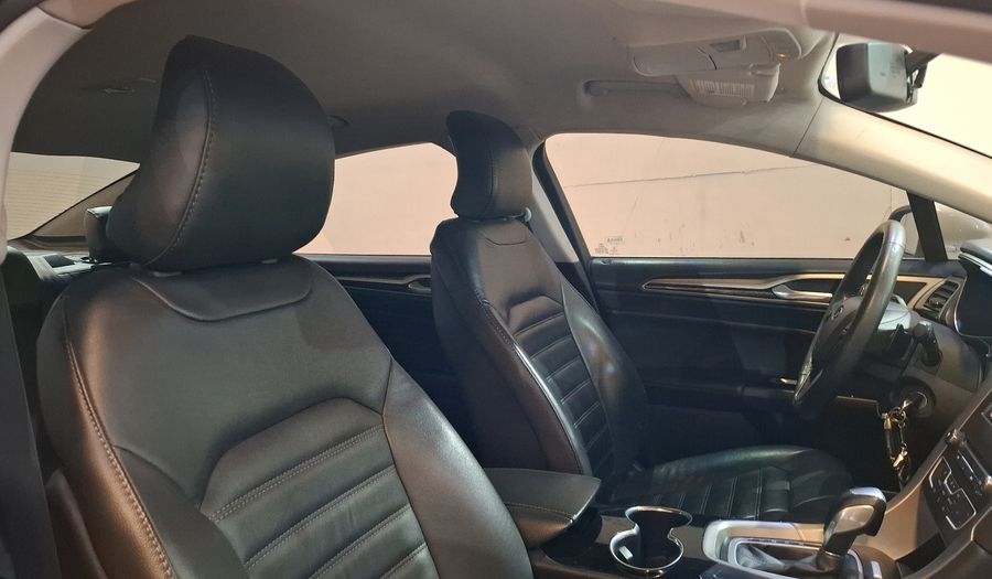 Ford Fusion 2.0 GTDI SE LUXURY AT Sedan 2016