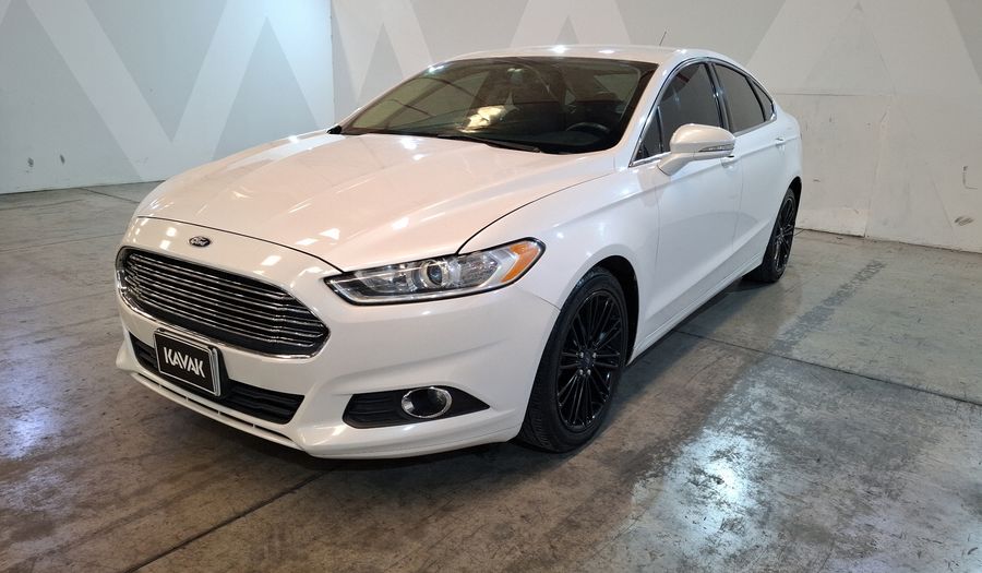 Ford Fusion 2.0 GTDI SE LUXURY AT Sedan 2016