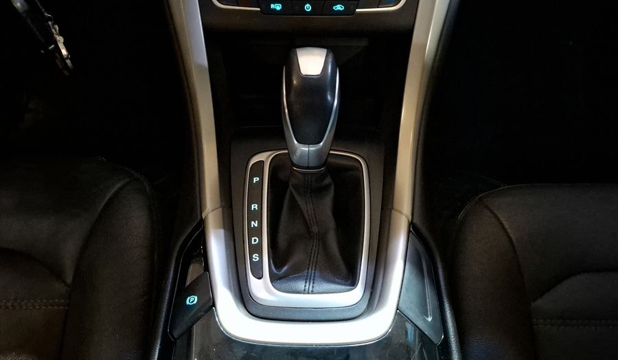 Ford Fusion 2.0 GTDI SE LUXURY AT Sedan 2016