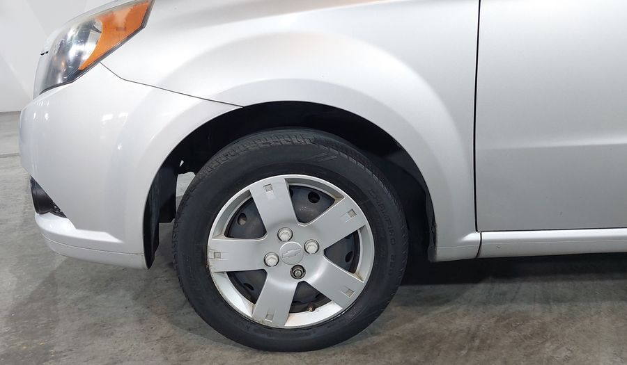 Chevrolet Aveo 1.6 MT M Sedan 2014