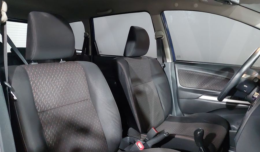 Toyota Avanza 1.5 LE Minivan 2020