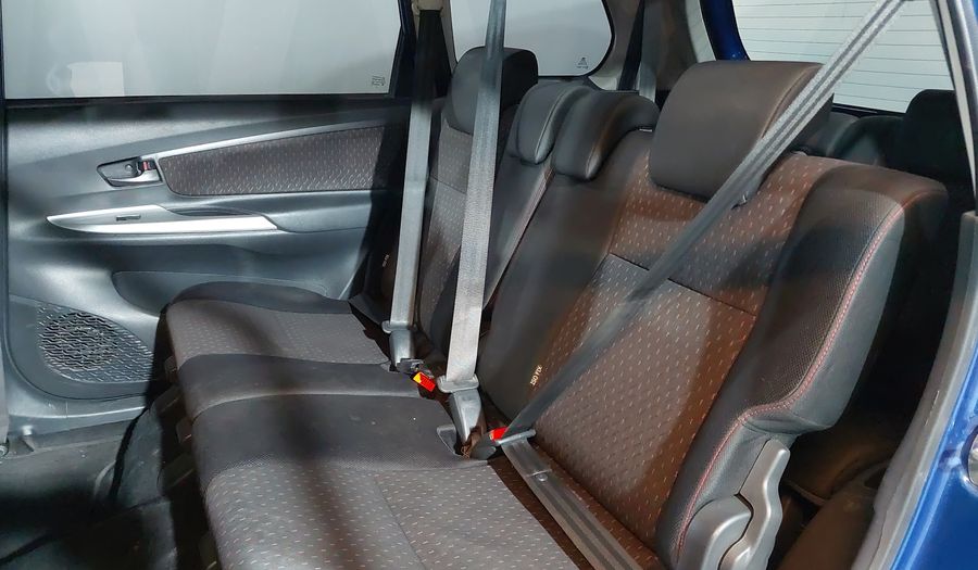 Toyota Avanza 1.5 LE Minivan 2020