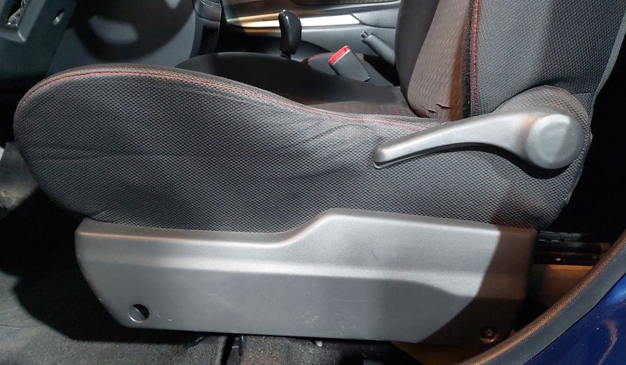 Toyota Avanza 1.5 LE Minivan 2020