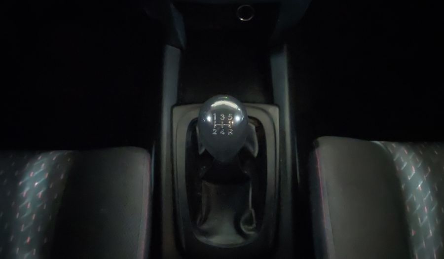 Toyota Avanza 1.5 LE Minivan 2020