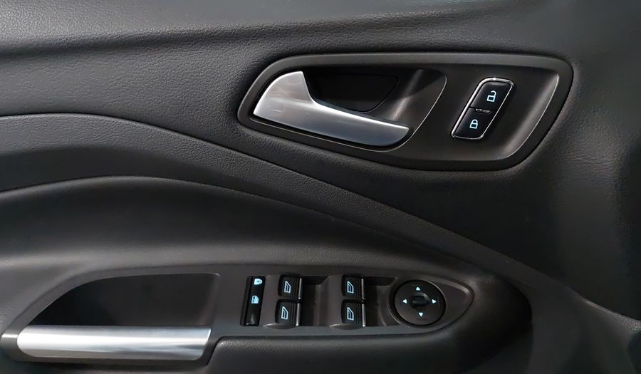 Ford Escape 2.5 TREND AT Suv 2016