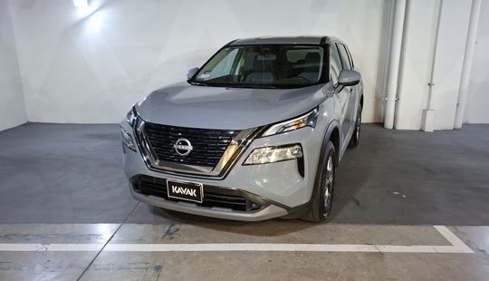 Nissan • X-Trail