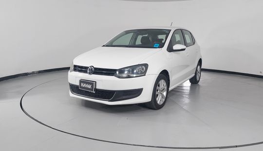 Volkswagen • Polo