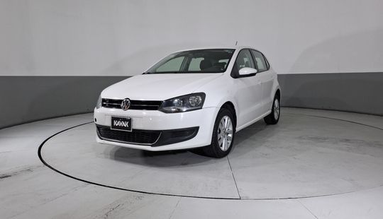 Volkswagen • Polo