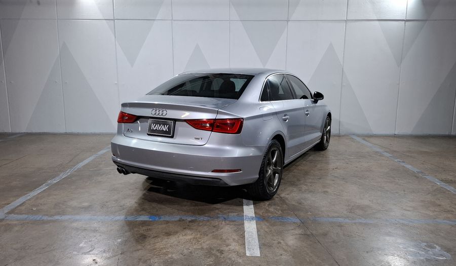 Audi A3 1.8 TFSI ATTRACTION S TRONIC Sedan 2015