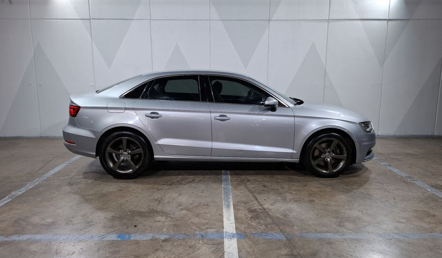 Audi A3 1.8 TFSI ATTRACTION S TRONIC Sedan 2015