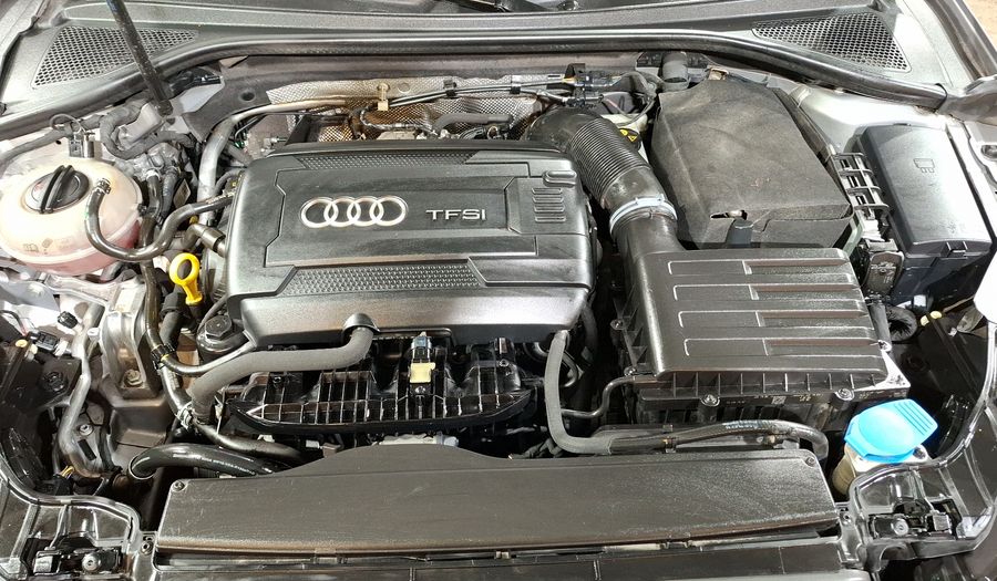 Audi A3 1.8 TFSI ATTRACTION S TRONIC Sedan 2015