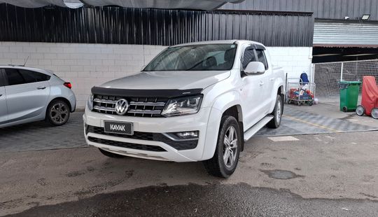 Volkswagen • Amarok