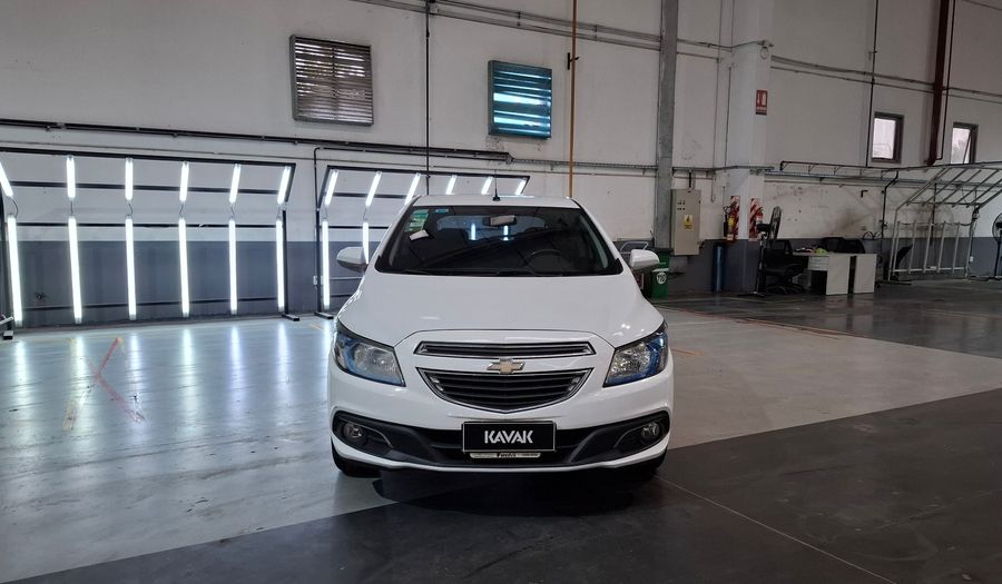 Chevrolet Onix 1.4 LTZ AT Hatchback 2015