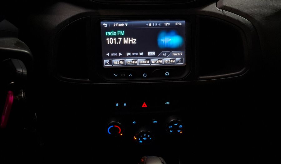 Chevrolet Onix 1.4 LTZ AT Hatchback 2015