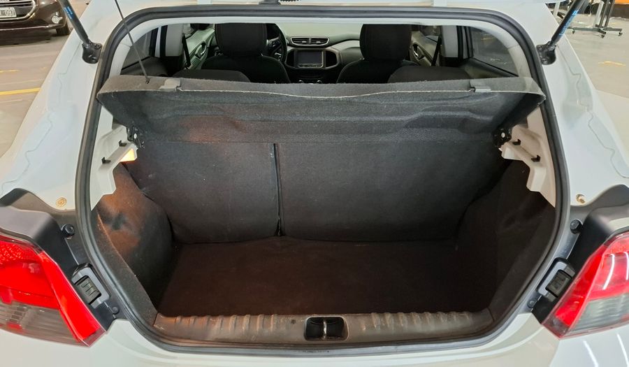 Chevrolet Onix 1.4 LTZ AT Hatchback 2015