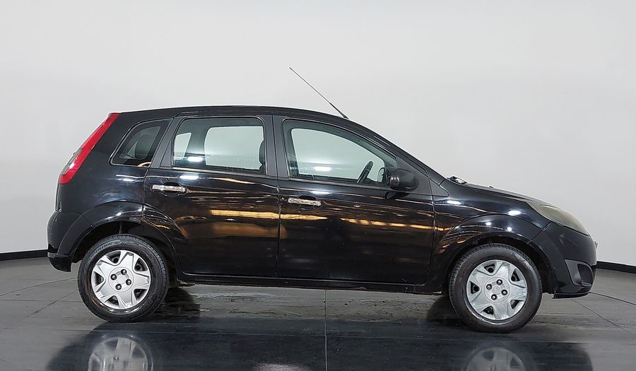 Ford Fiesta ROCAM HATCH Hatchback 2013