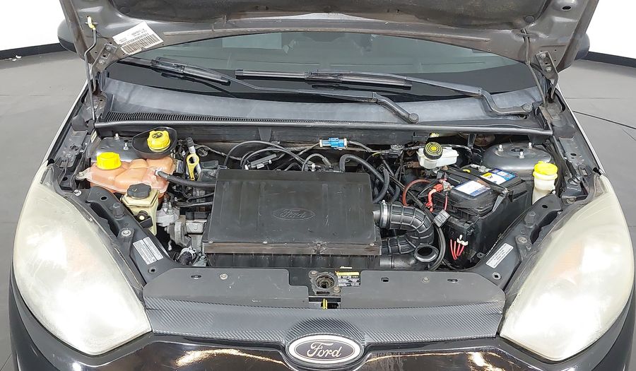 Ford Fiesta ROCAM HATCH Hatchback 2013