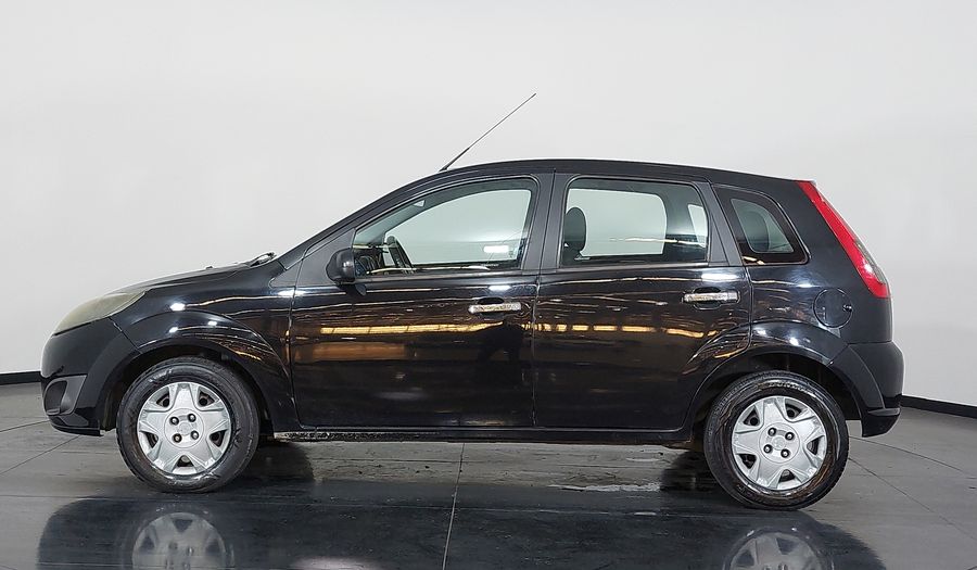 Ford Fiesta ROCAM HATCH Hatchback 2013