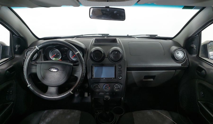 Ford Fiesta ROCAM HATCH Hatchback 2013