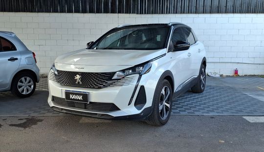 Peugeot • 3008