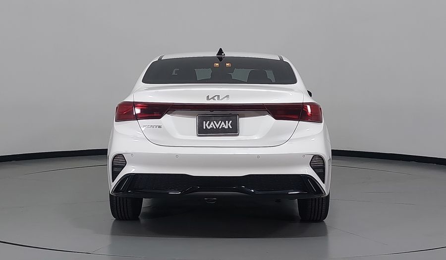 Kia Forte 2.0 EX IVT Sedan 2022