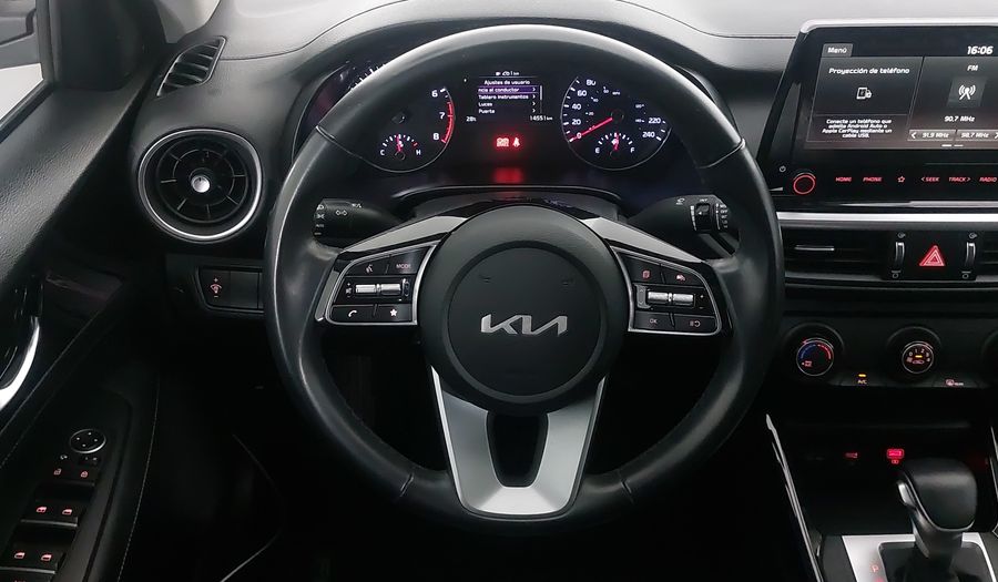 Kia Forte 2.0 EX IVT Sedan 2022