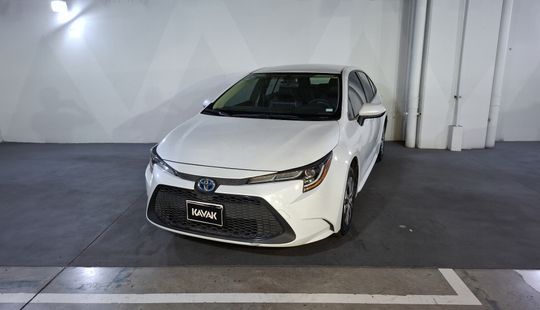 Toyota • Corolla