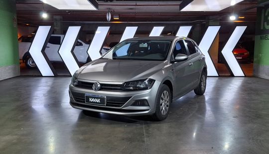 Volkswagen • Polo