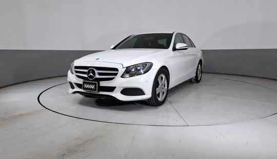 Mercedes Benz • Clase C