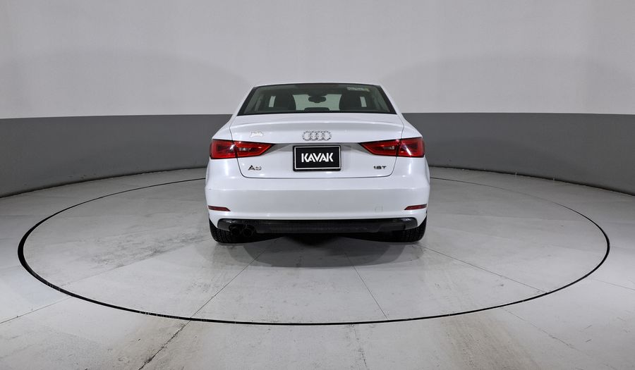 Audi A3 1.8 TFSI AMBIENTE S TRONIC Sedan 2015