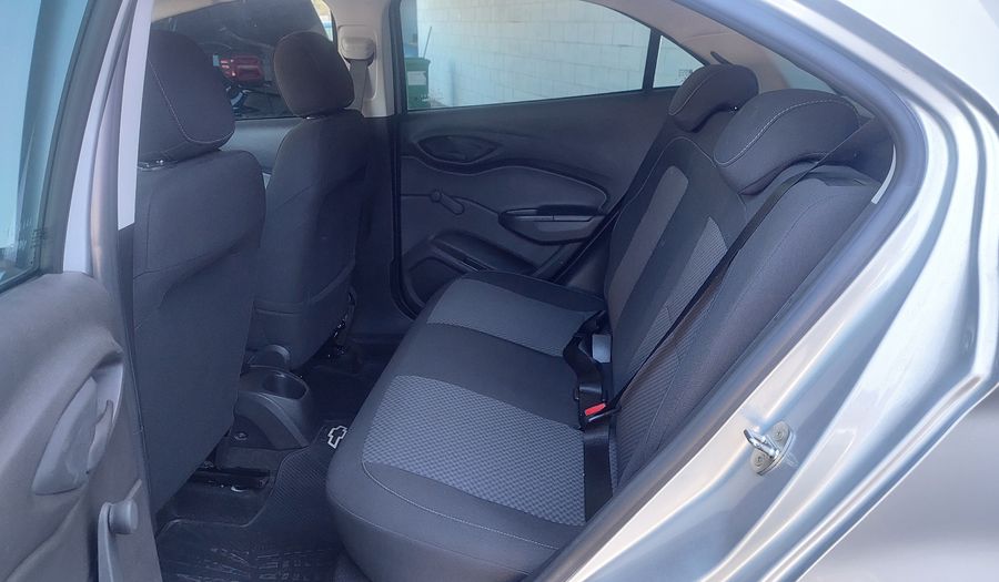 Chevrolet Onix 1.4 LT Hatchback 2016