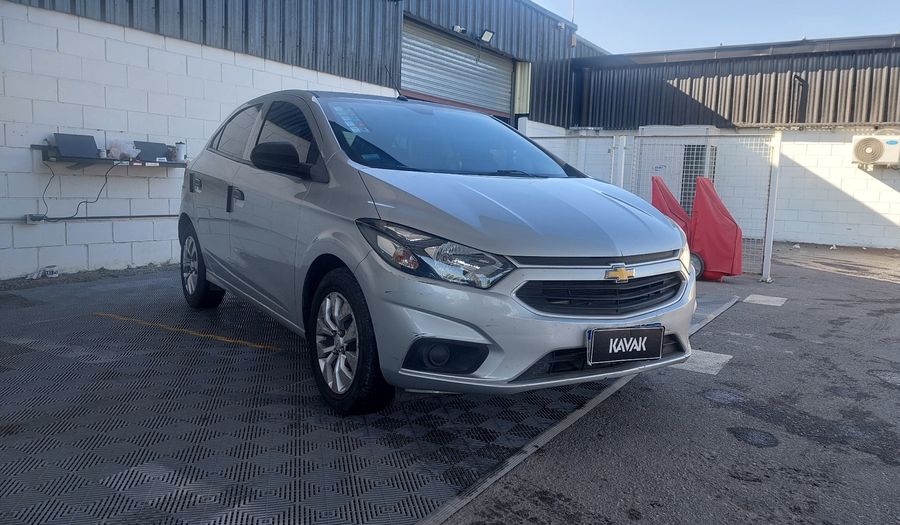 Chevrolet Onix 1.4 LT Hatchback 2016