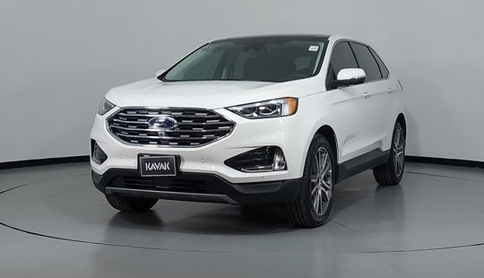 Ford • Edge
