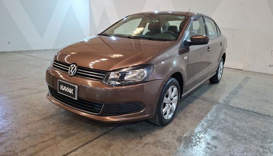 Volkswagen • Vento