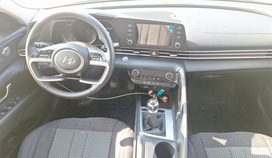 Hyundai Elantra 2.0 VALUE Sedan 2022