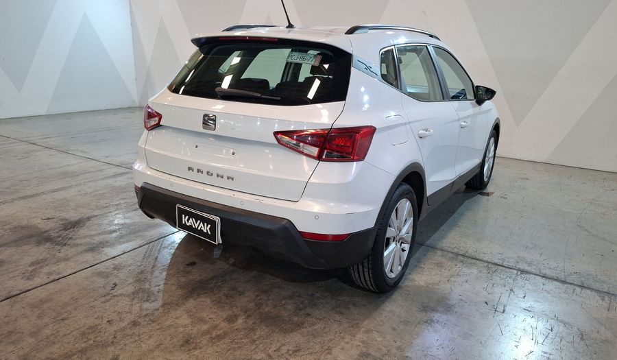 Seat Arona 1.6 STYLE AUTO Suv 2021