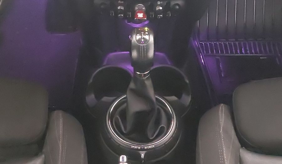Mini Cooper 1.5 COOPER CHILI AT Hatchback 2015