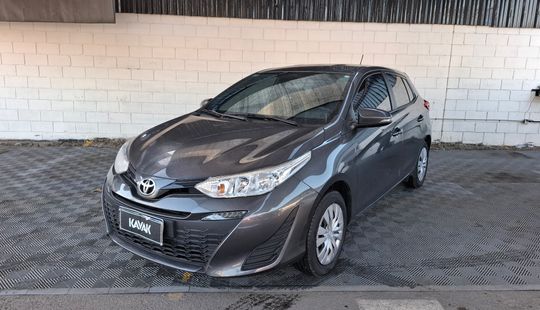 Toyota • Yaris