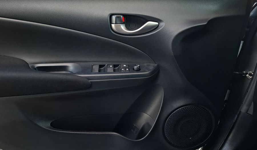 Toyota Yaris 1.5 XS AUDIO Hatchback 2021