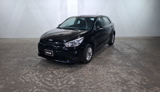 2018 • 117,437 km • Manual