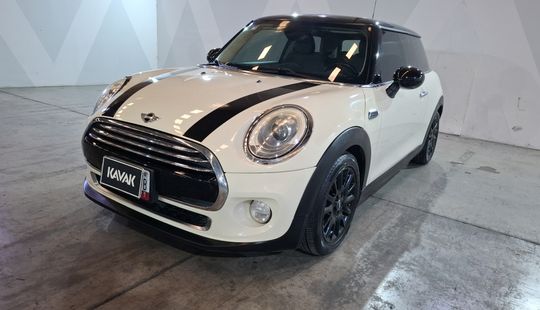 Mini • Cooper