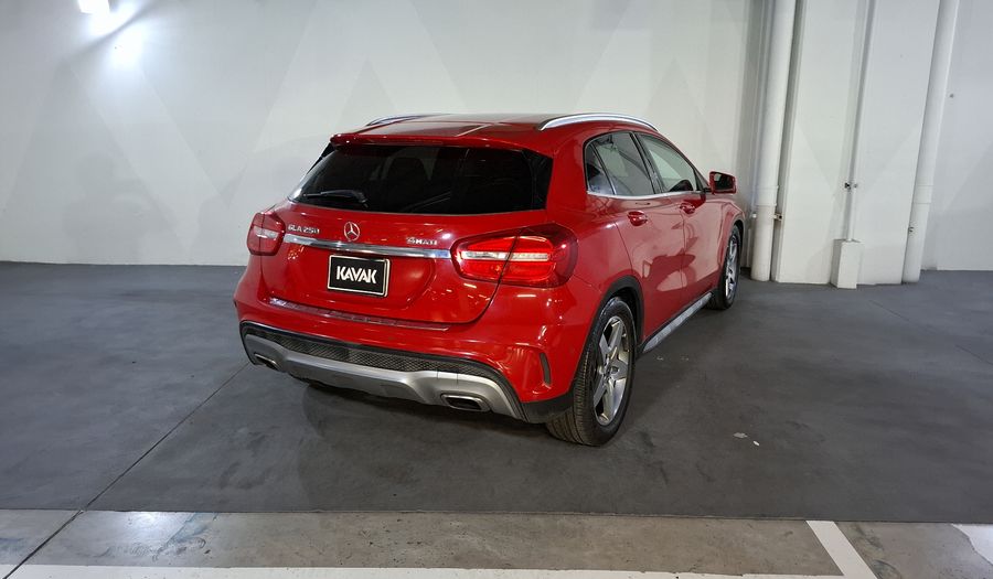 Mercedes Benz Clase Gla 2.0 GLA 250 CGI SPORT Suv 2017