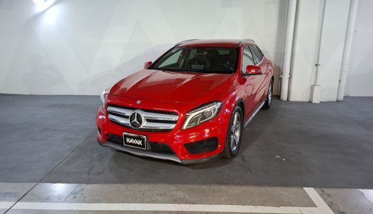 2017 • 119,518 km • Automático