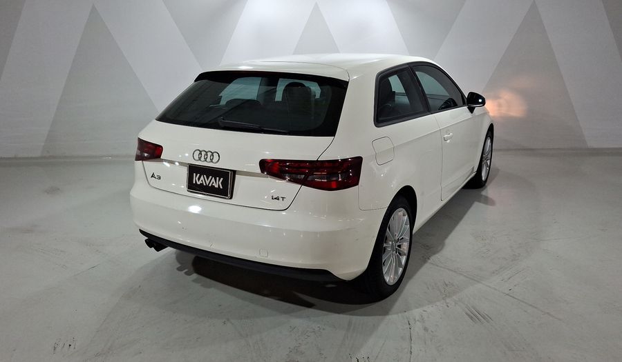 Audi A3 1.4 TFSI AMBIENTE S TRONIC Hatchback 2014