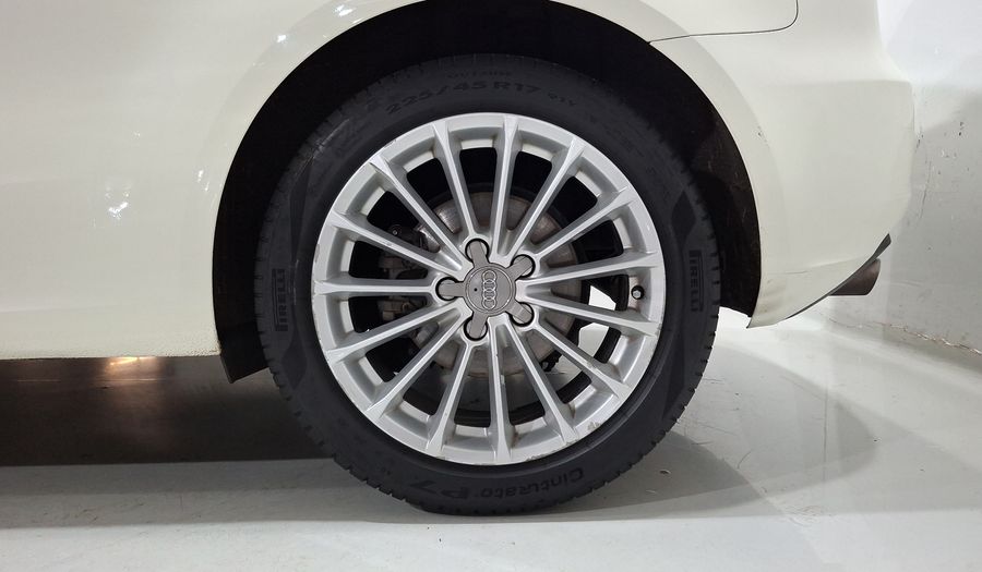 Audi A3 1.4 TFSI AMBIENTE S TRONIC Hatchback 2014
