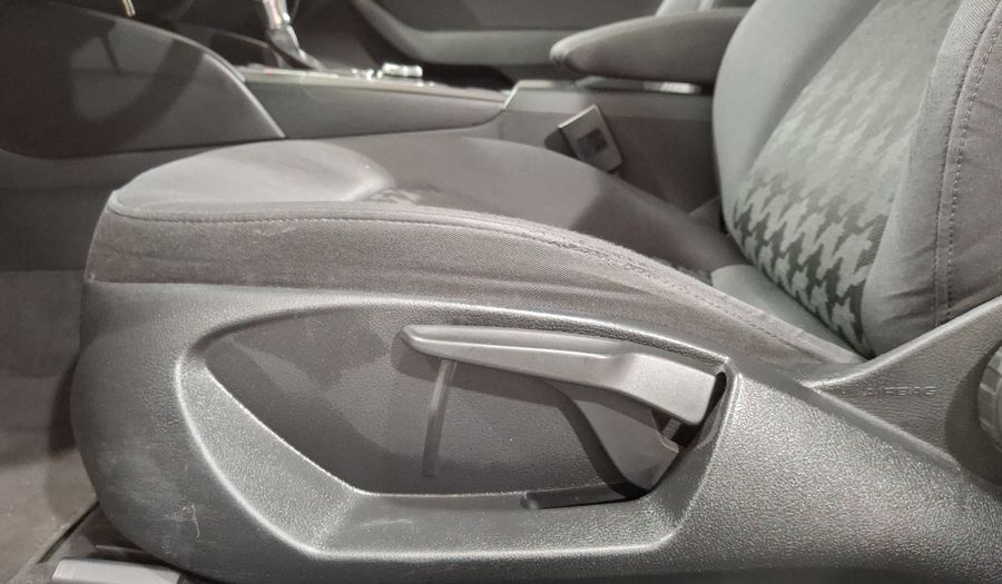 Audi A3 1.4 TFSI AMBIENTE S TRONIC Hatchback 2014