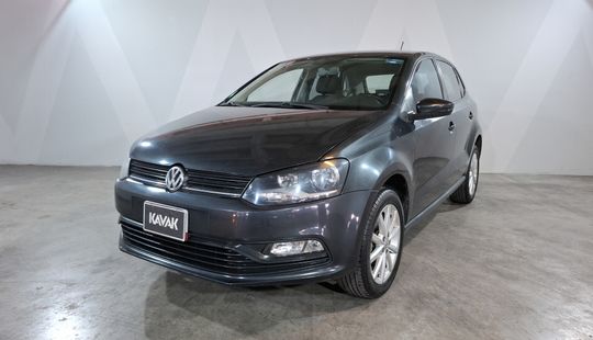Volkswagen • Polo