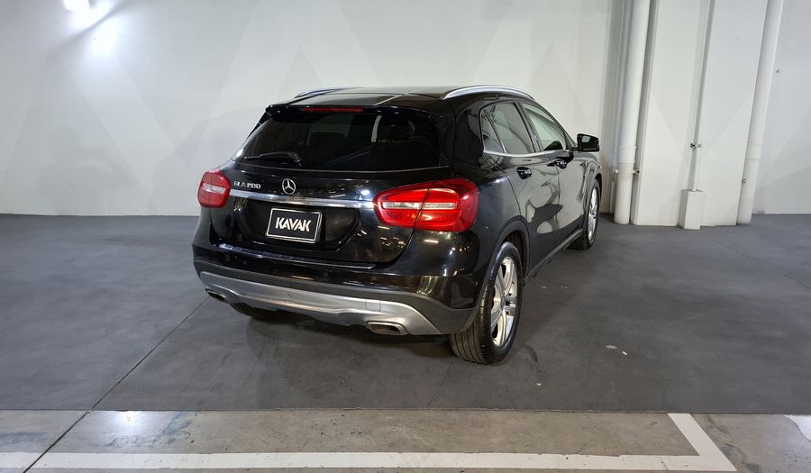 Mercedes Benz Clase Gla 1.6 GLA 200 CGI SPORT Suv 2015