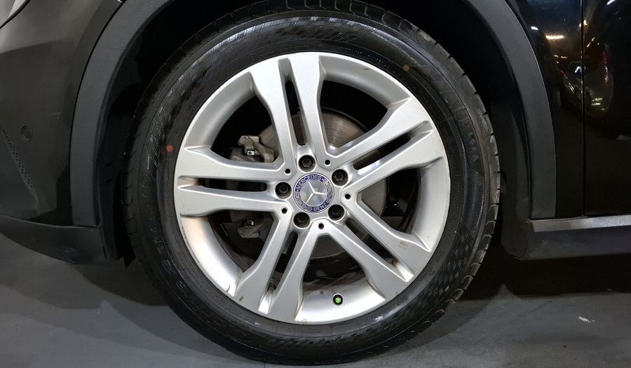 Mercedes Benz Clase Gla 1.6 GLA 200 CGI SPORT Suv 2015